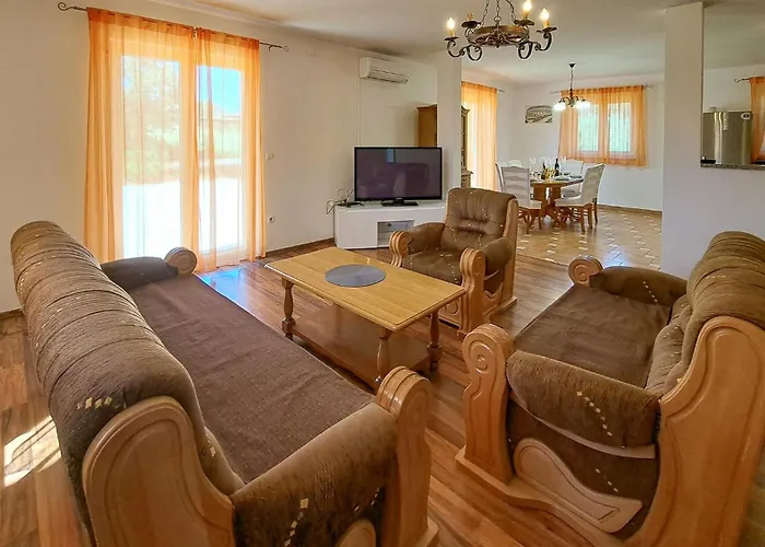 Pet Friendly In With Kitchen Casa de Férias Pula